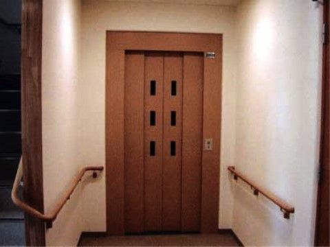 エレベーター